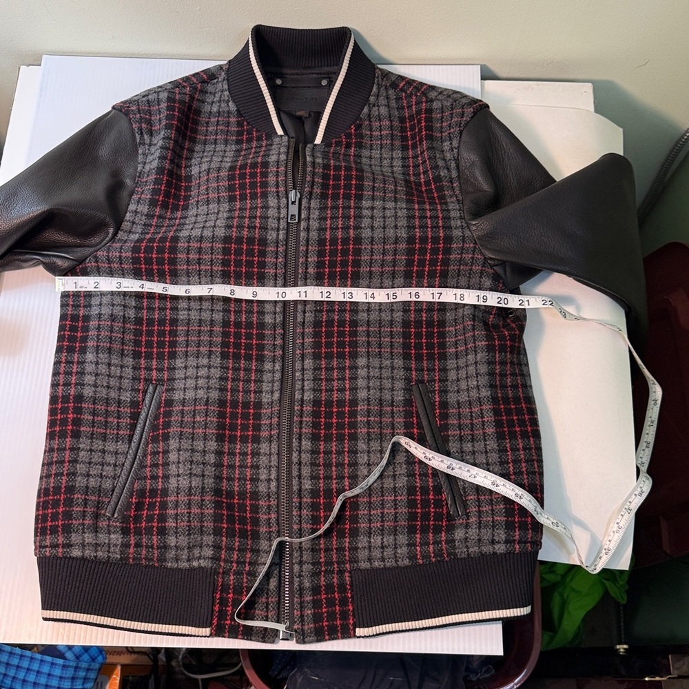Coach Men's wool Plaid Bomber Jacket with Leather Sleeves - Picture 10 of 10